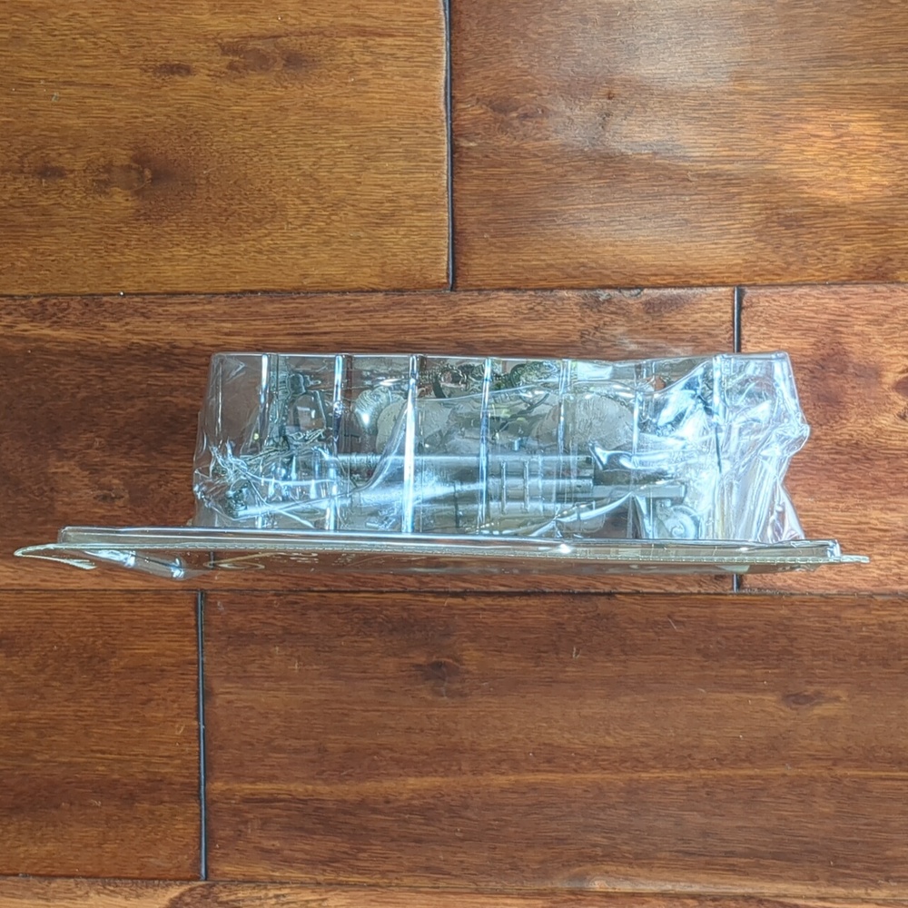 2002 McFarlane toys Clive Barker's Tortured Souls 2 the Fallen Feverish Figure - Picture 3 of 5